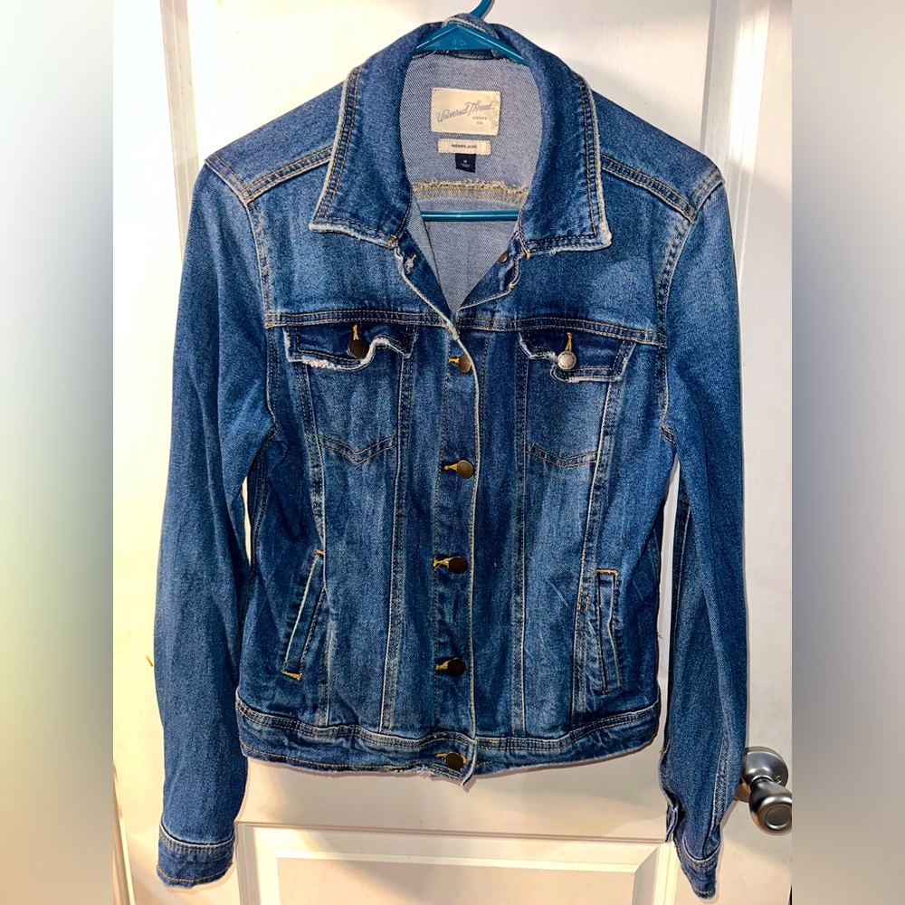 Dark wash jean jacket - Picture 1 of 2